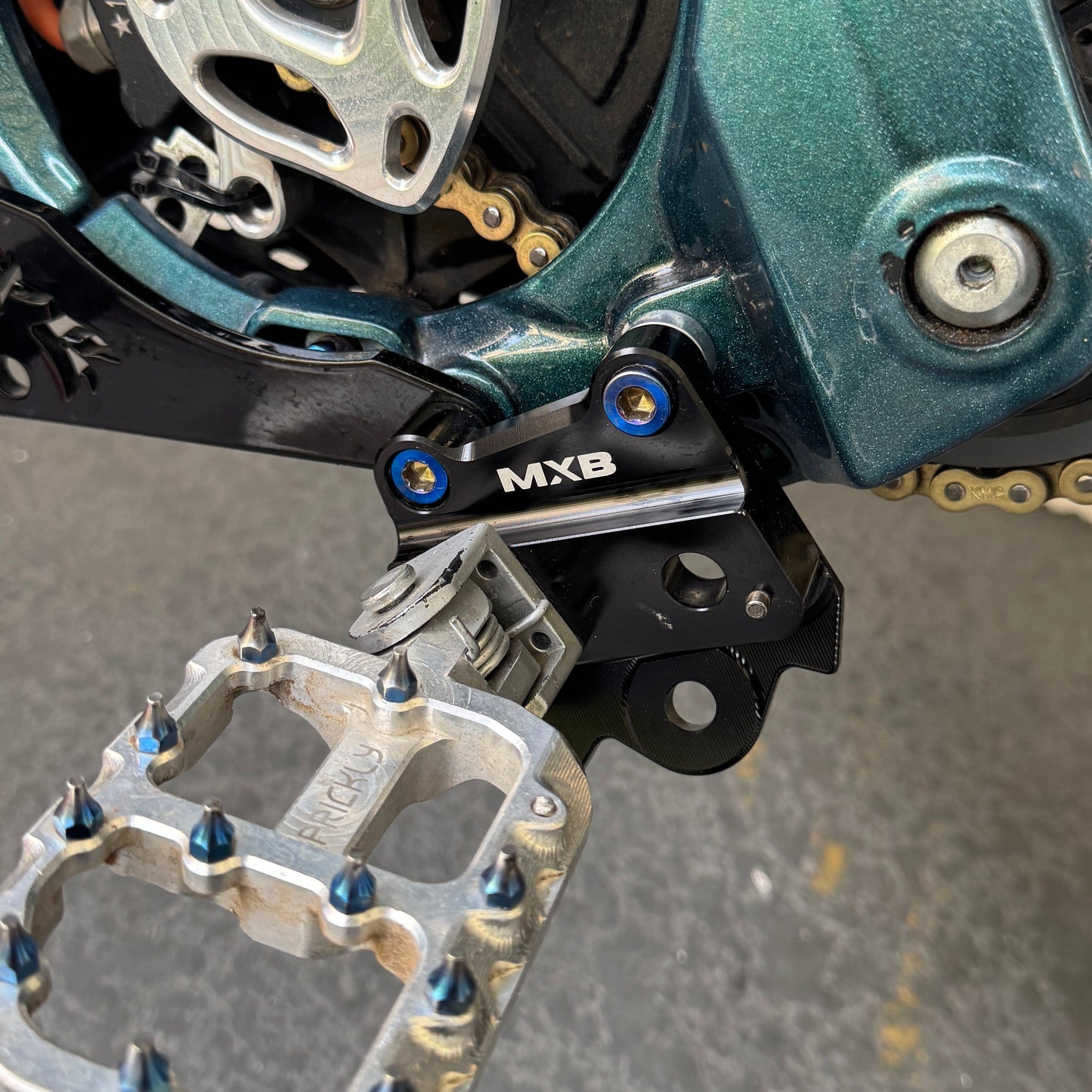 Talaria XXX Foot Peg Bracket