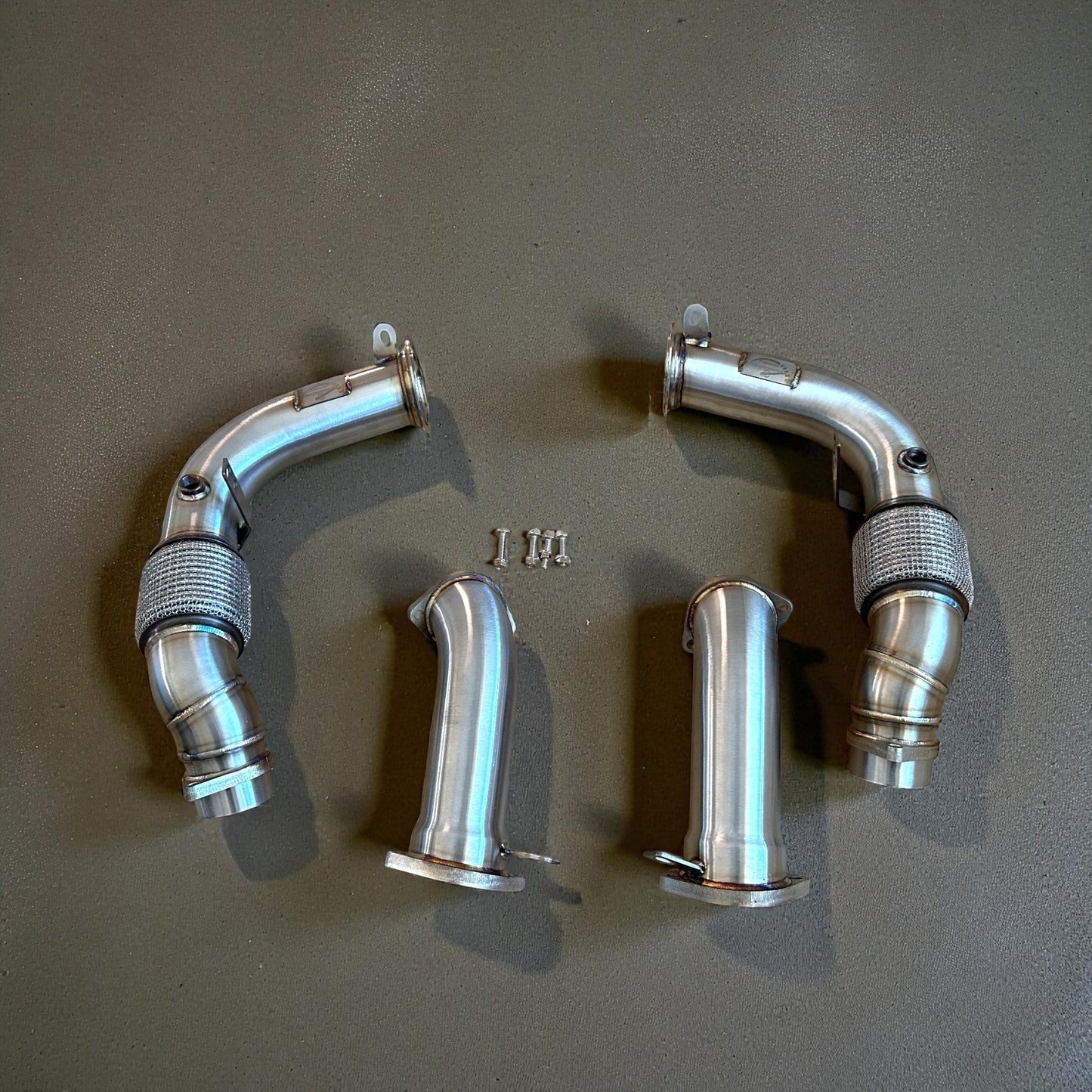 S68 Racing Downpipes For BMW G90 M5 & G99 M5 | Palenon Performance